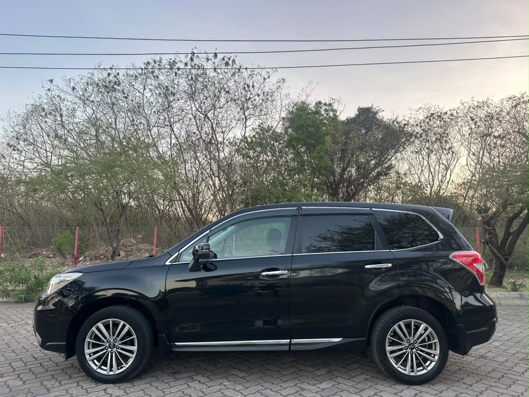 SUBARU FORESTER thumbnail 6